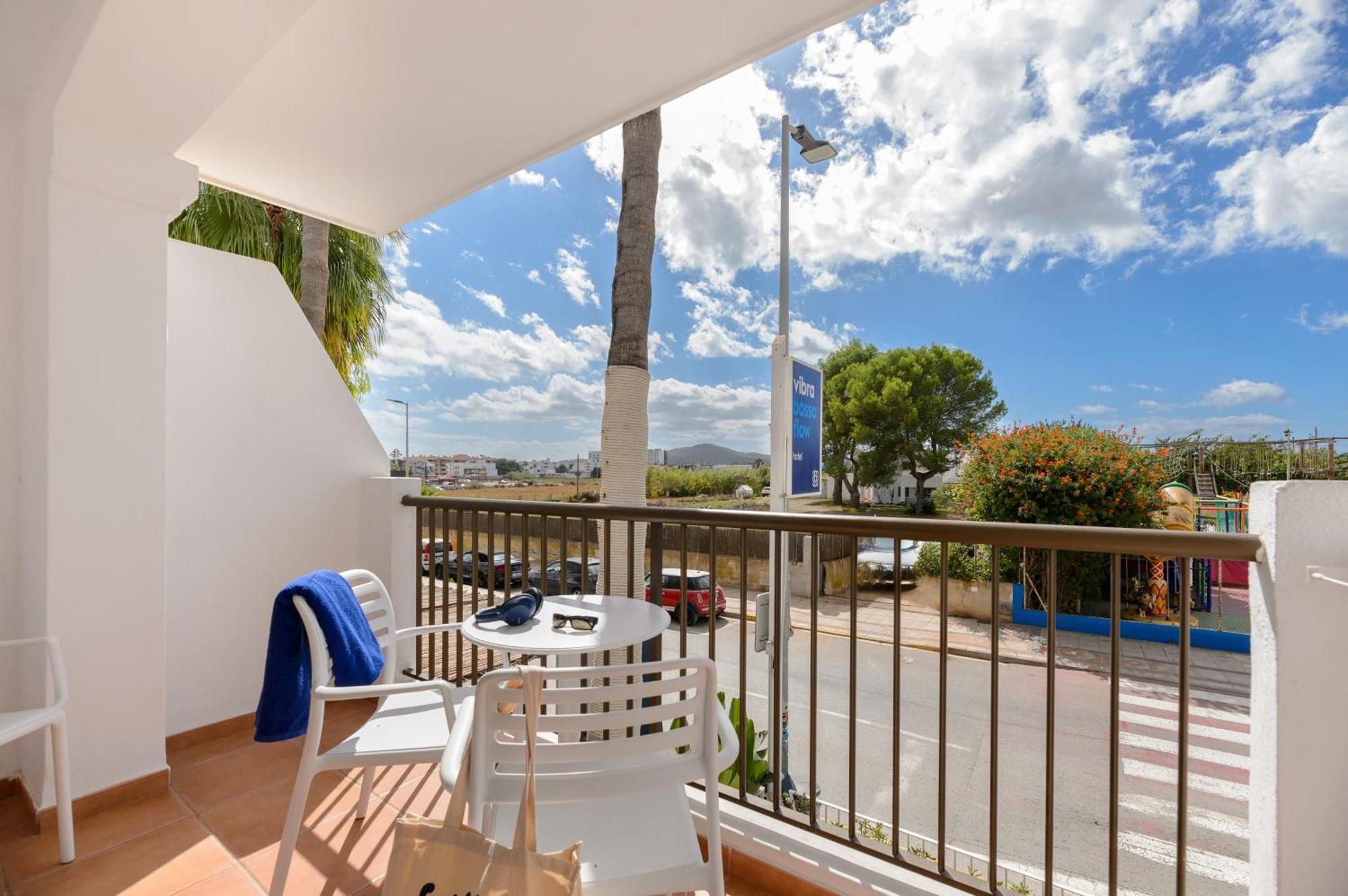Hotel Vibra Bossa Flow - Adults Only Playa d'en Bossa Εξωτερικό φωτογραφία