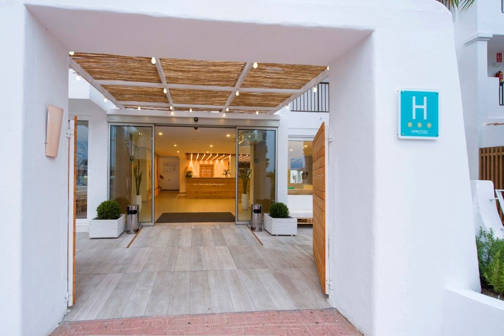 Hotel Vibra Bossa Flow - Adults Only Playa d'en Bossa Εξωτερικό φωτογραφία